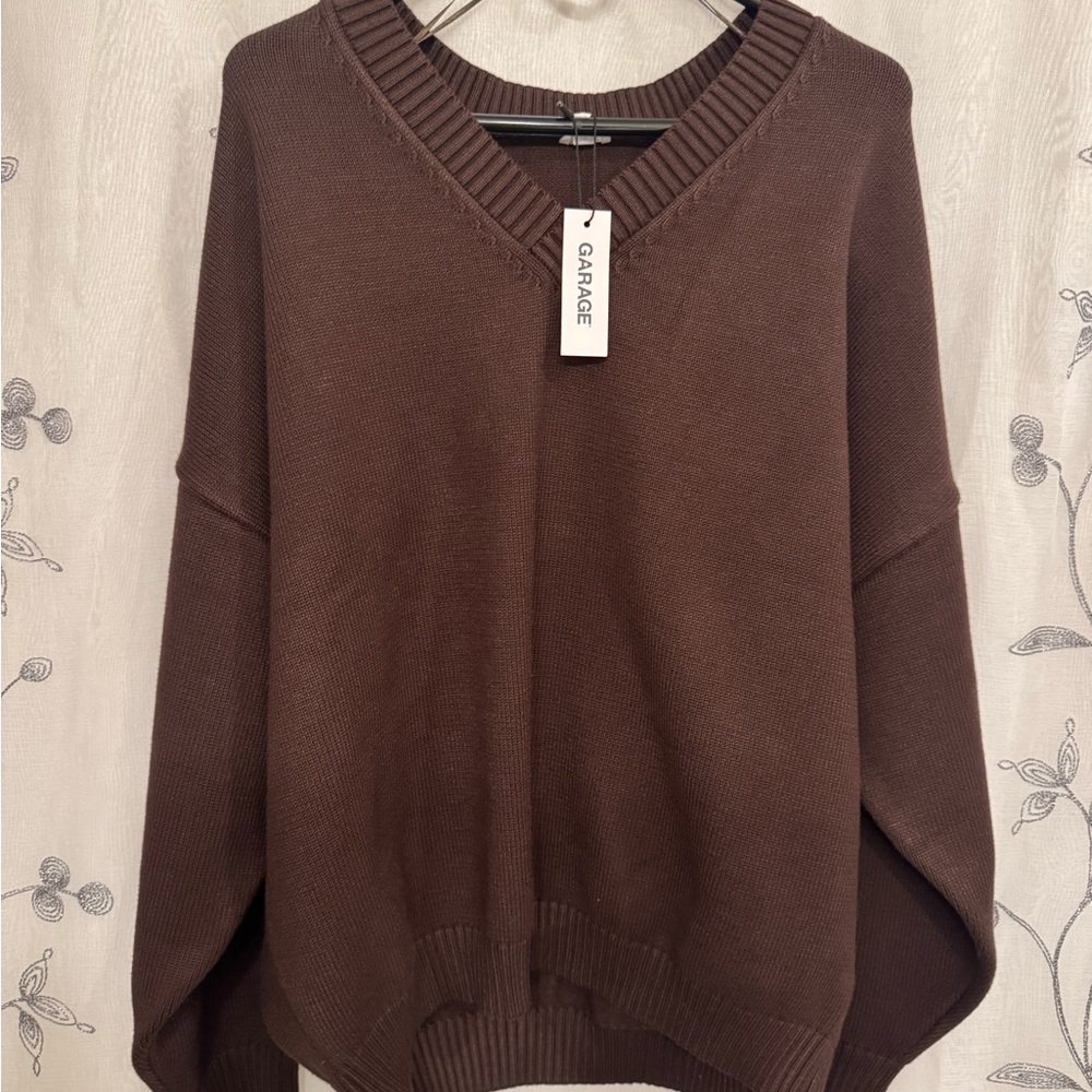 V-Neck Oversized Sweater L/XL